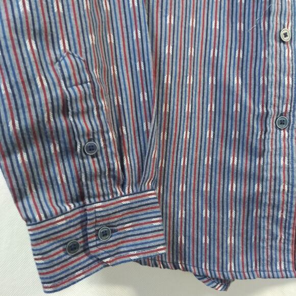 Marmot Blue Long Sleeve Striped Buttondown Shirt Arrow Pattern Size Medium - Picture 3 of 8